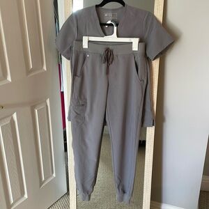 Dark Space Grey FIGS Set